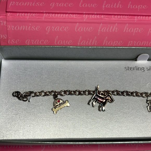 NIB sterling silver dog love bracelet - Picture 2 of 3
